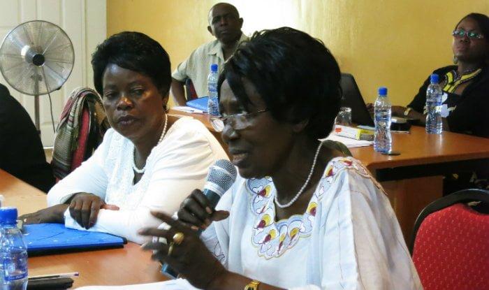 Sambian tasa-arvoministeri Inonge Wina (PF) kertoi osallistujille CEDAW-komitean suositusten toimeenpanosta